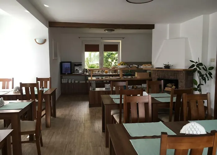 ホームステイ Posejdon Goscinne